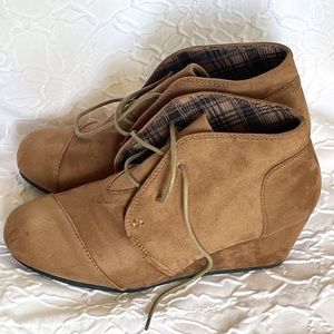 Suede wedge booties ankle boots